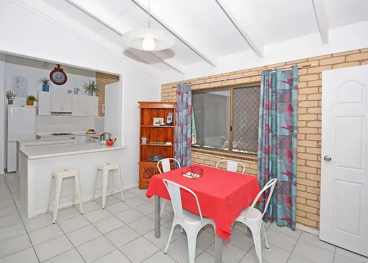 Sixth view of Homely unit listing, 4  / 16 Campbell St, Torquay QLD 4655