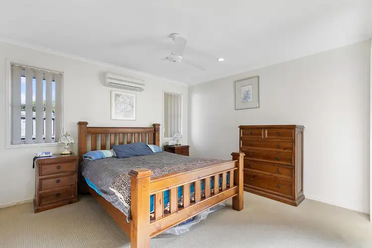 Seventh view of Homely unit listing, 1  / 41 Pembridge Cct, Urraween QLD 4655