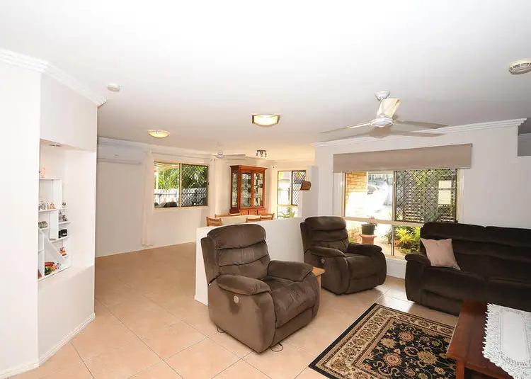 Sixth view of Homely house listing, 9 Harvard Plc, Urraween QLD 4655