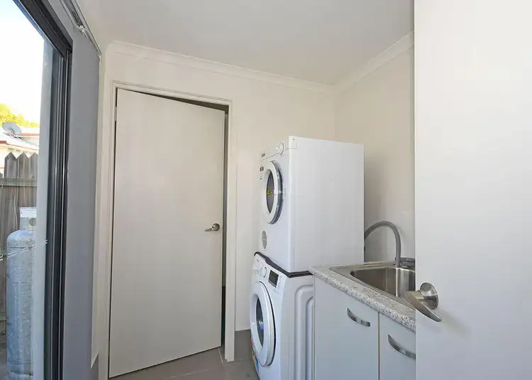 Seventh view of Homely unit listing, 3 / 115 Torquay Rd, Scarness QLD 4655