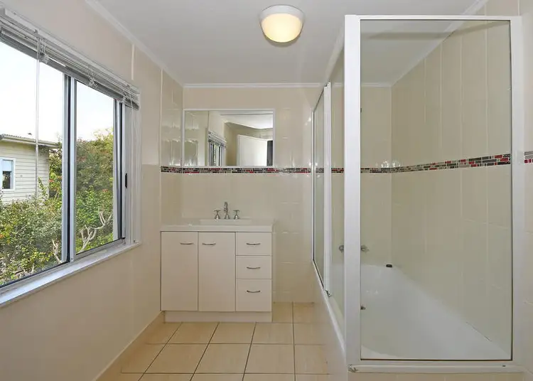 Seventh view of Homely house listing, 220 Esplanade, Pialba QLD 4655