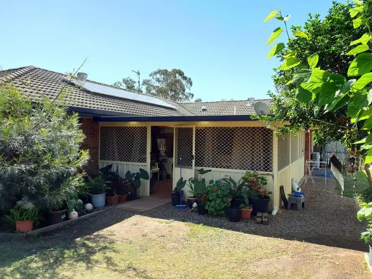 Fourth view of Homely house listing, 17 Earls Ct, Point Vernon QLD 4655