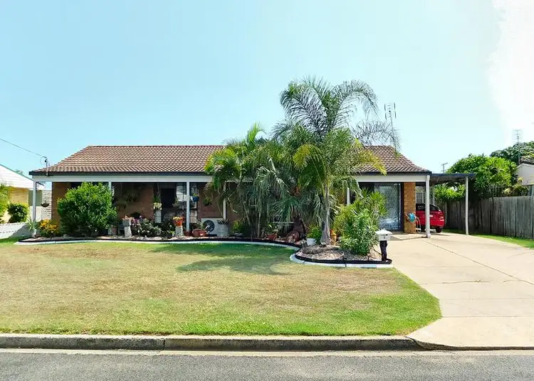 8 Melong St, Scarness QLD 4655