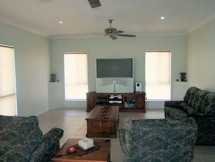 Fourth view of Homely house listing, 1 Jilgarree Place, Oakhurst QLD 4650