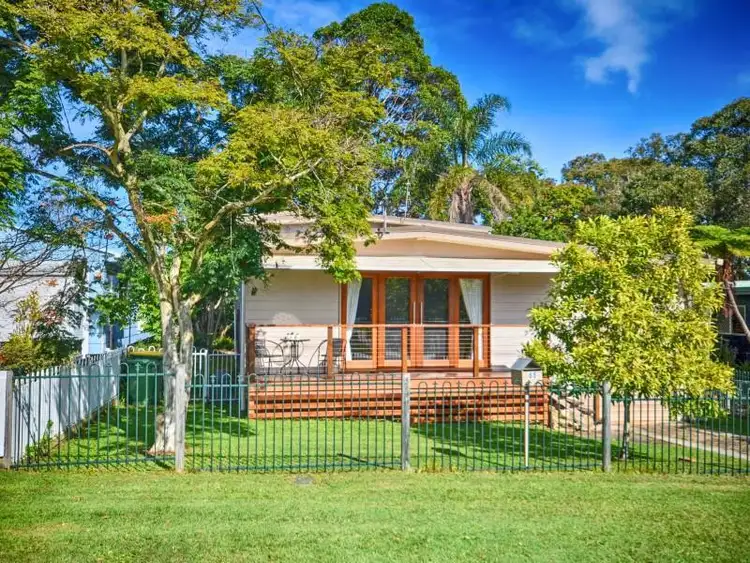 68 Cooroora Street, Dicky Beach QLD 4551