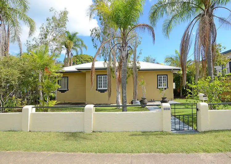 102 Torquay Rd, Scarness QLD 4655