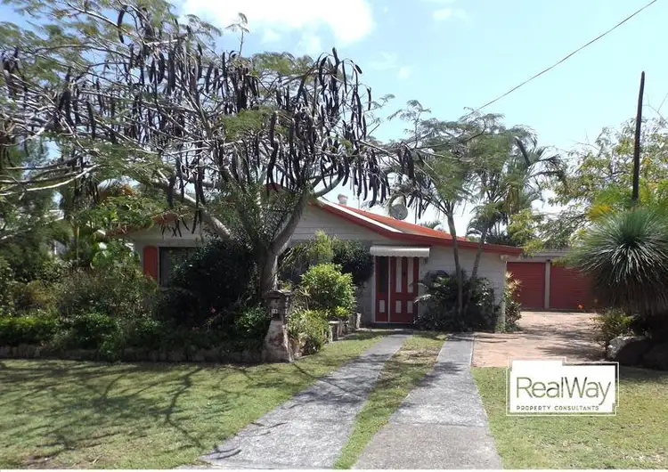 18 Byron St, Scarness QLD 4655