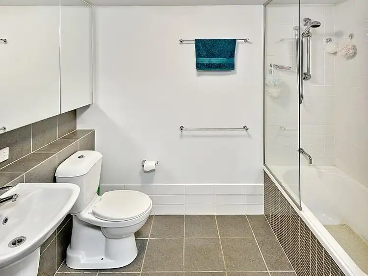 Fifth view of Homely unit listing, 2/ 42 Pelican Waters Boulevard, Pelican Waters QLD 4551