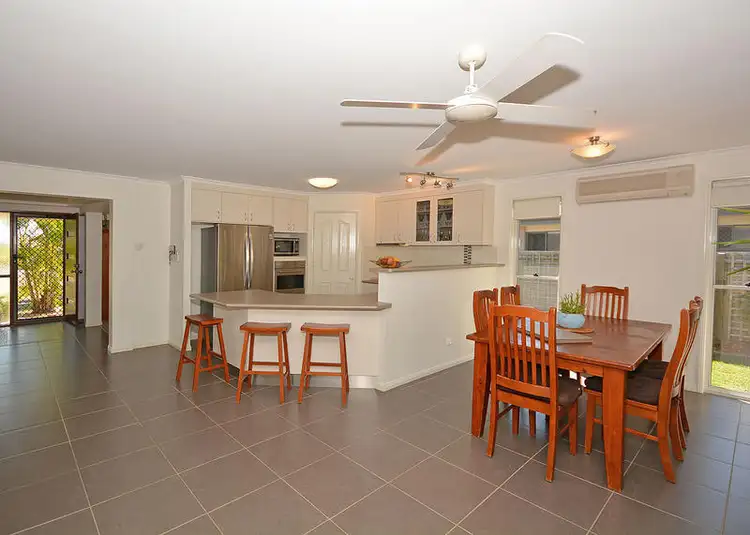 Fifth view of Homely house listing, 86 Wattle St, Point Vernon QLD 4655