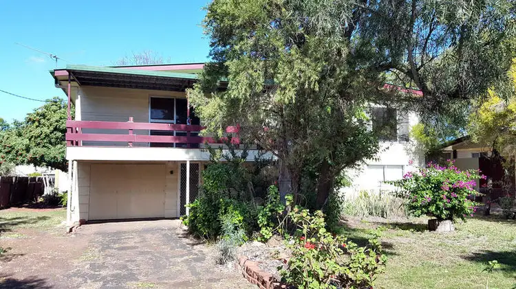 10 Brimblecombe Street, Dalby QLD 4405