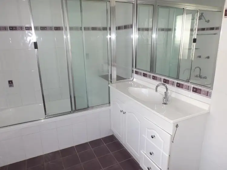 Sixth view of Homely house listing, 4 Jacobsen Outlook, Urraween QLD 4655