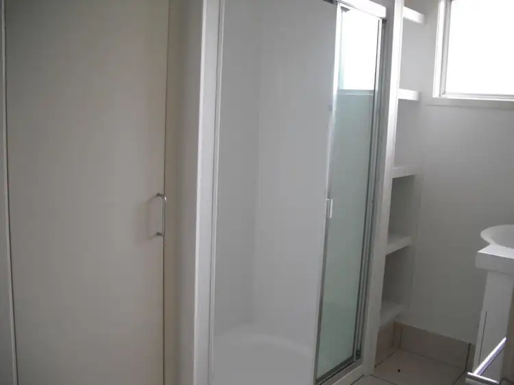 Sixth view of Homely house listing, 4 Spring Crescent, Dysart QLD 4745