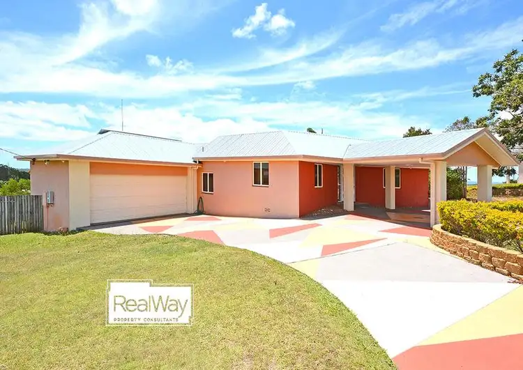 123 Christensen St, Urraween QLD 4655