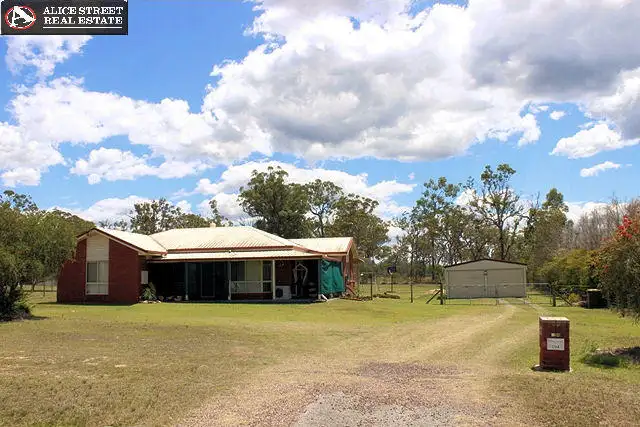 194 Woocoo Drive, Oakhurst QLD 4650