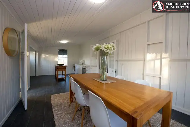 88 Russell Street, Maryborough QLD 4650