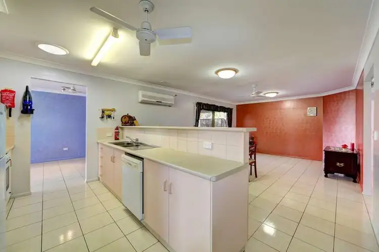 Sixth view of Homely house listing, 11 Murray Court, Kalkie QLD 4670