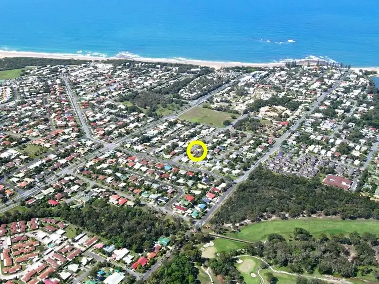 Second view of Homely house listing, 16 Trundle Street, Dicky Beach QLD 4551