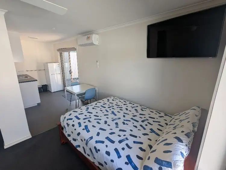 3/18A Nantilla CRES, Werribee VIC 3030