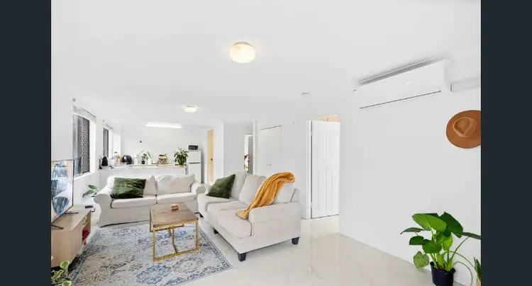 5/2325 Gold Coast HWY, Mermaid Beach QLD 4218