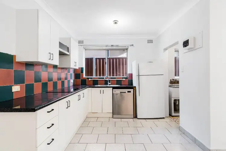 1/93 Warren RD, Marrickville NSW 2204