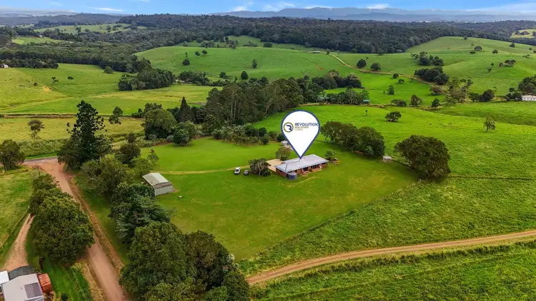 211 Gadgarra Road, Lake Barrine QLD 4884