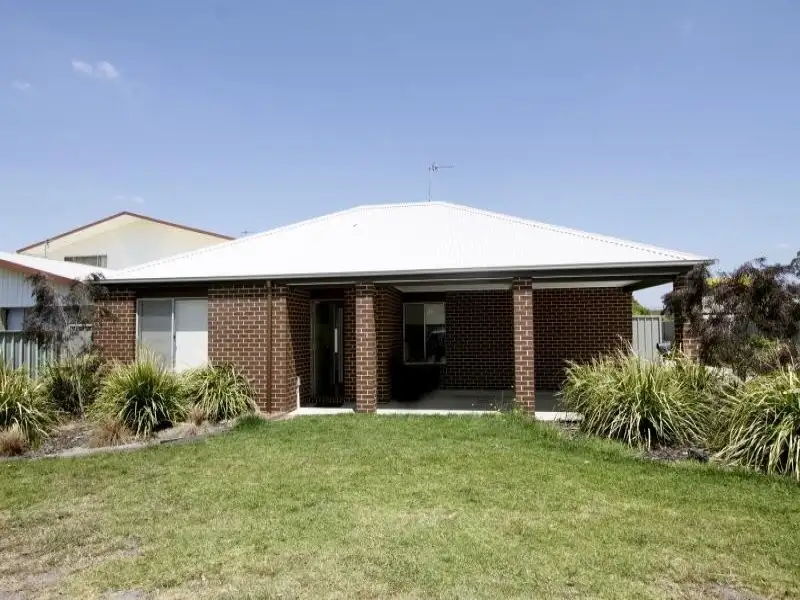 Main view of Homely townhouse listing, 1/6 Irwin Street, Wurruk VIC 3850