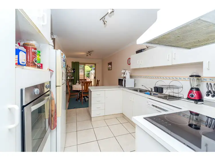 Seventh view of Homely semi-detached listing, 2/18 Artists Avenue, Oxenford QLD 4210