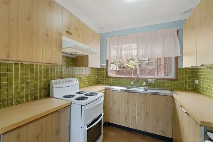 Second view of Homely villa listing, 18/4 Sitella Place, Ingleburn NSW 2565