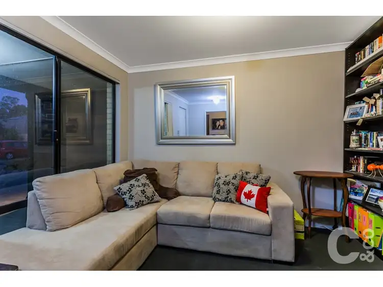 Sixth view of Homely house listing, 5 Milverton Loop, Leda WA 6170