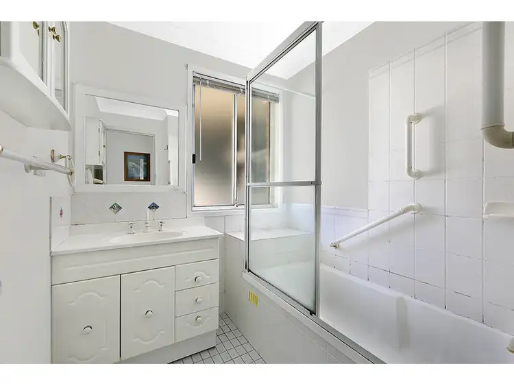 Fifth view of Homely house listing, 4 Julian Close, Chittaway Bay NSW 2261