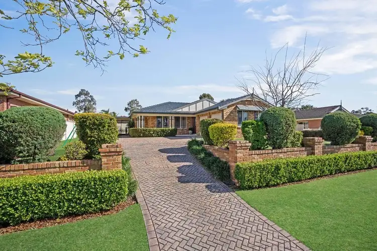 28 Avard Close, Thornton NSW 2322