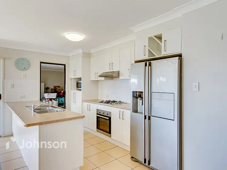 Fifth view of Homely house listing, 32 Ronayne Circle, One Mile QLD 4305