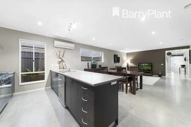 Sixth view of Homely house listing, 4 Bailey Place, Pakenham VIC 3810