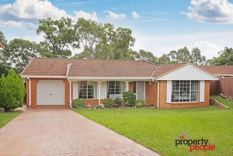18 Humber Place, Ingleburn NSW 2565