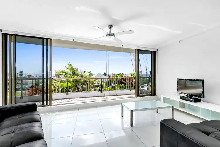 Fifth view of Homely unit listing, 304/9 Trickett Street, Surfers Paradise QLD 4217