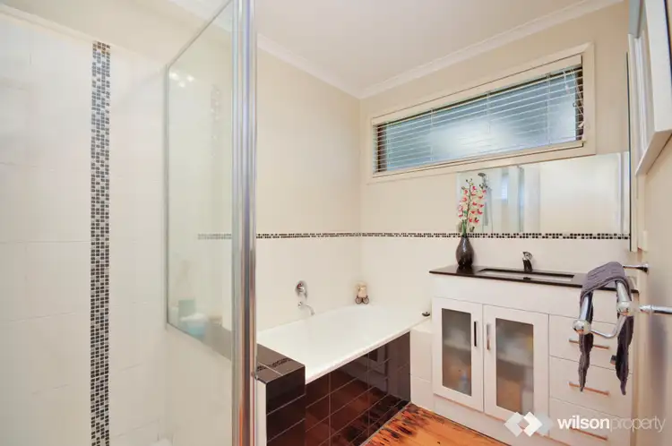 Sixth view of Homely house listing, 10 Sally Court, Traralgon VIC 3844
