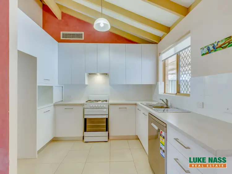 16/33 Brookside Avenue, Kelmscott WA 6111