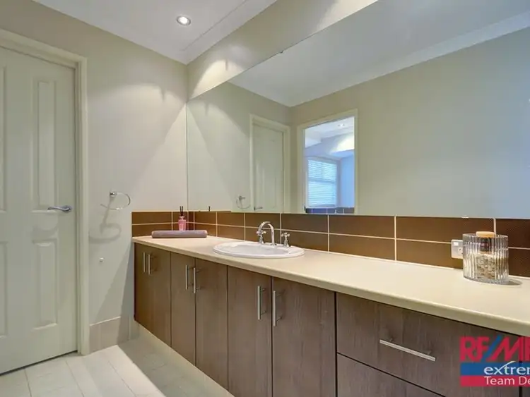 Sixth view of Homely house listing, 11 Farnsworth Approach, Tapping WA 6065