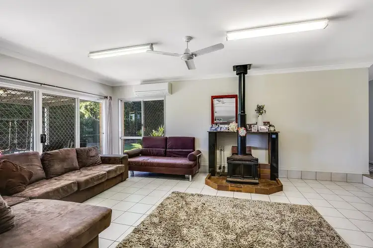 15 Paramount Drive, Warner QLD 4500