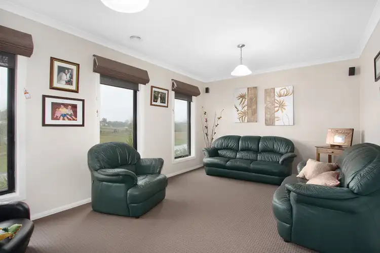 Fifth view of Homely house listing, 31 Harmon Drive, Drouin VIC 3818