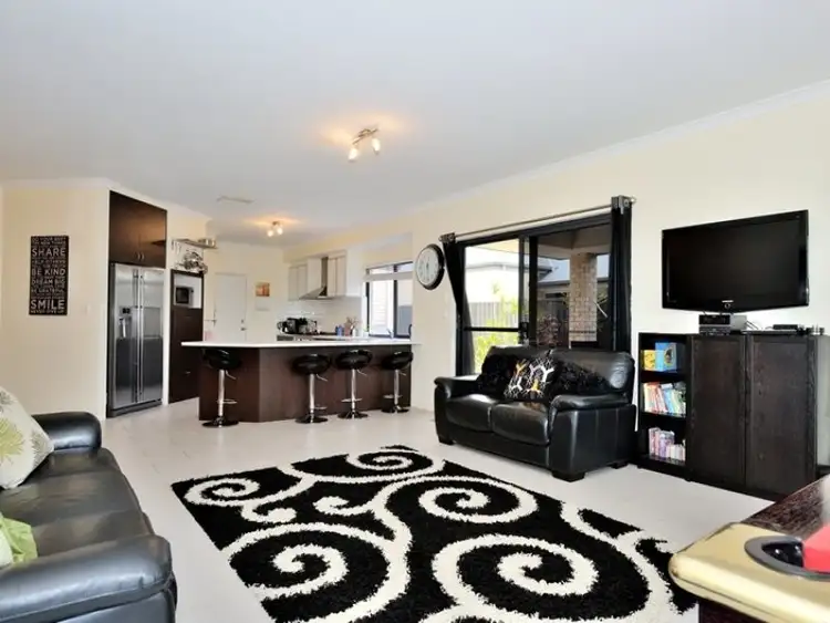 Seventh view of Homely house listing, 10 Arava Circle, Aveley WA 6069
