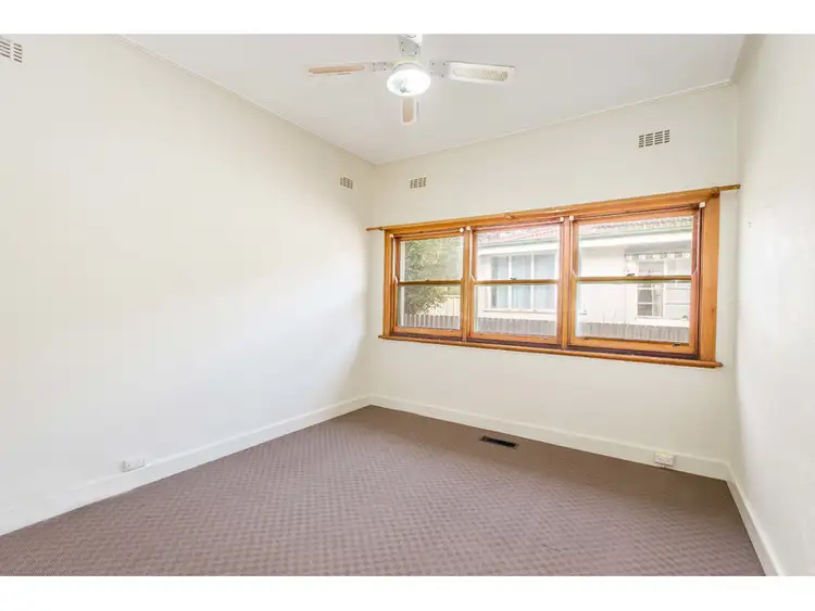 Fifth view of Homely house listing, 210 Olive Street, South Albury NSW 2640