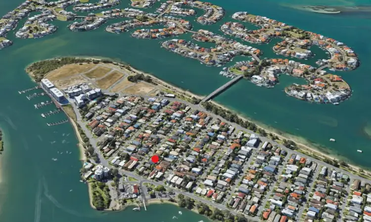 Second view of Homely house listing, 32 Donald Avenue, Paradise Point QLD 4216