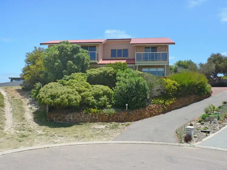 8 Mills Place, West Beach WA 6450