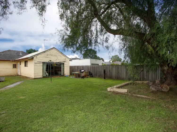 Second view of Homely house listing, 7 Templeton Street, Sale VIC 3850