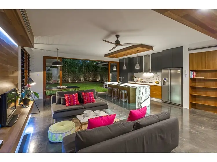 33 Stafford Street, East Brisbane QLD 4169