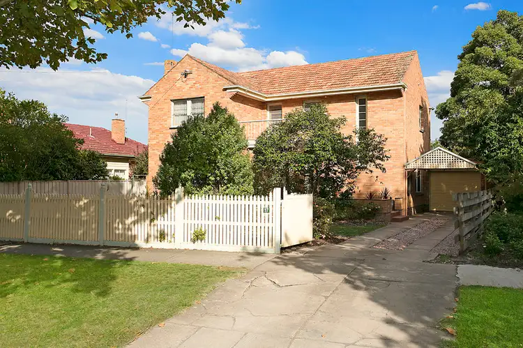 17 Grant Street, Colac VIC 3250