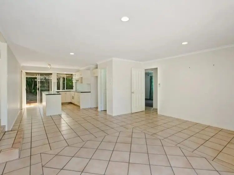 Fifth view of Homely house listing, 4 Weatherly Court, Sunrise Beach QLD 4567