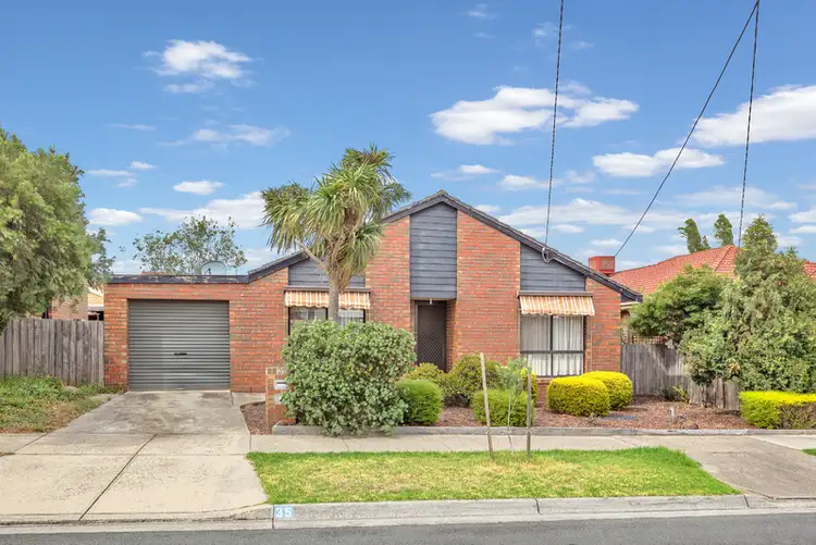 35 Lamina Avenue, Mill Park VIC 3082