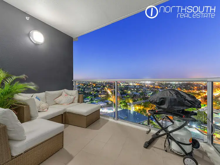 Second view of Homely apartment listing, 8 Harbour Road, Hamilton QLD 4007